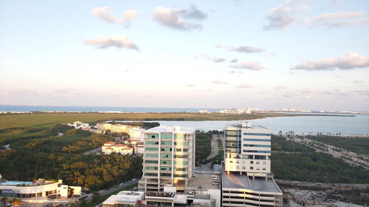 Luxury Apartment In Shopping Center And Spectacular View แคนคูน ภายนอก รูปภาพ