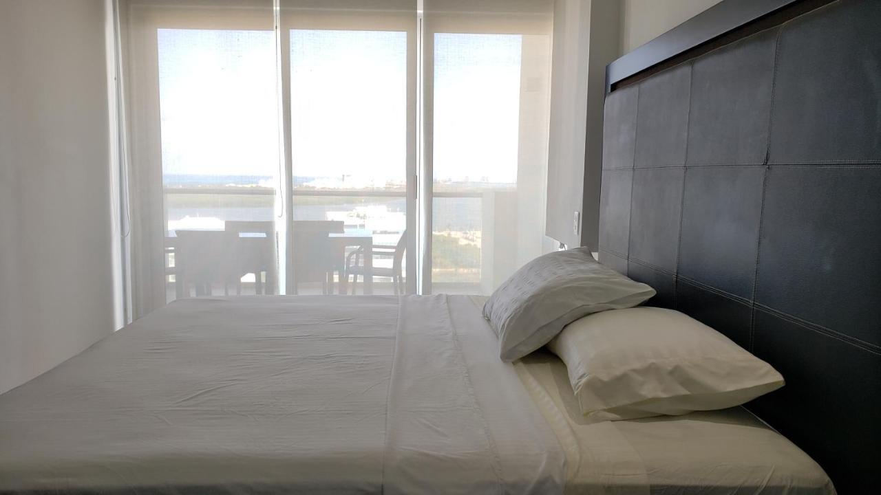 Luxury Apartment In Shopping Center And Spectacular View แคนคูน ภายนอก รูปภาพ